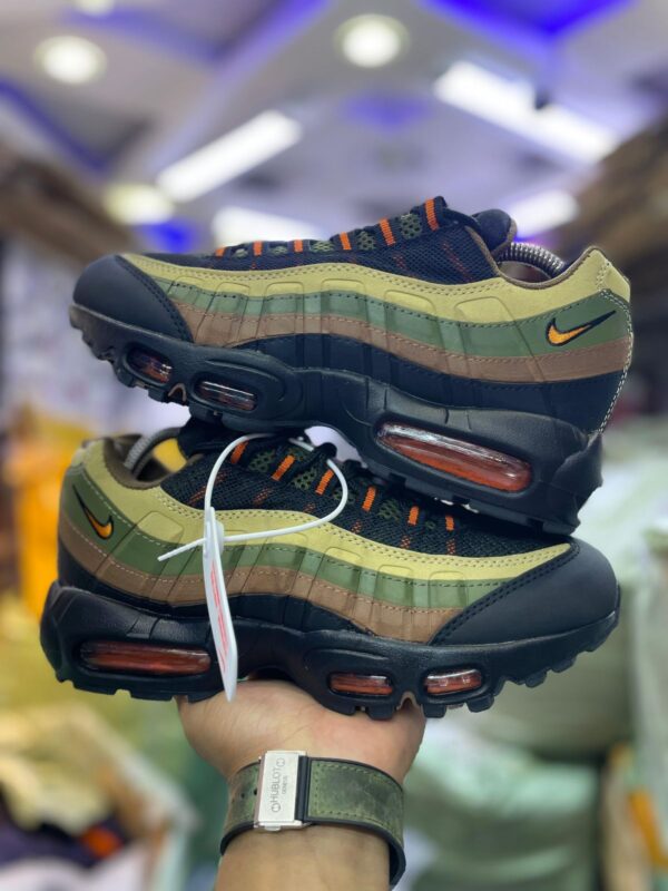 Nike Air Max 95 Dark Army Accra