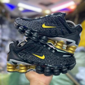 Neymar Nike Shox Golden Black